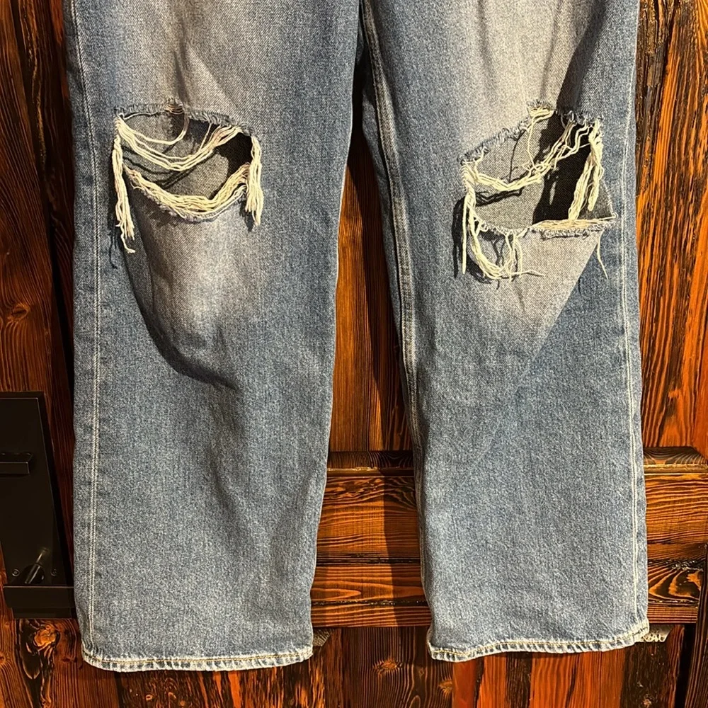 Levi’s High Rise Wide Leg Jean - Picture 4 of 9